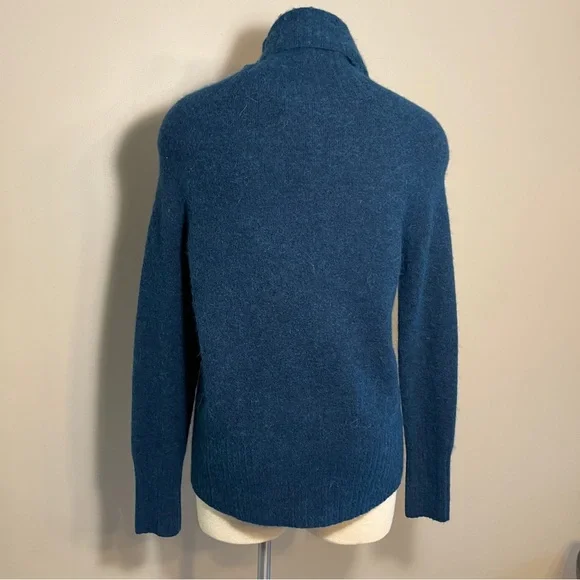 The Group Babaton Aritzia Sweater Plutarch Turtleneck Blue Sz. XS - Picture 4 of 9